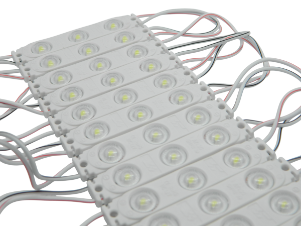 Диоды 3-х точечные Белые c линзой 2835-7314-10000К-0.9W