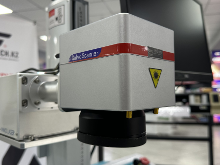 Волоконный лазерный станок LG-UV - SignTech